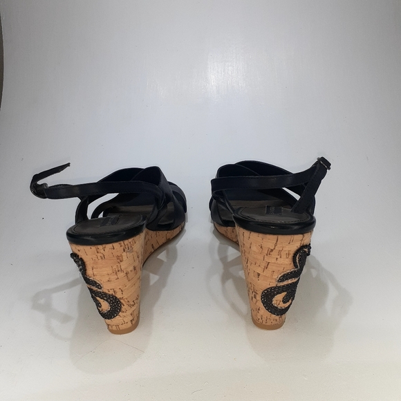 Bandolino Black Strappy Cork Wedge Sz6 - Picture 3 of 9